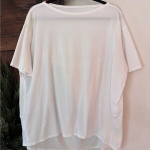 Lululemon Back in Action Short Sleeve White T-Shirt